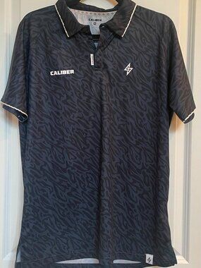 CALIBER Men’s Black/Gray Short Sleeve Shirt, Size M